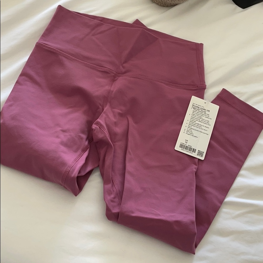 Lululemon Wunder Under 25” Moss Rose NWT